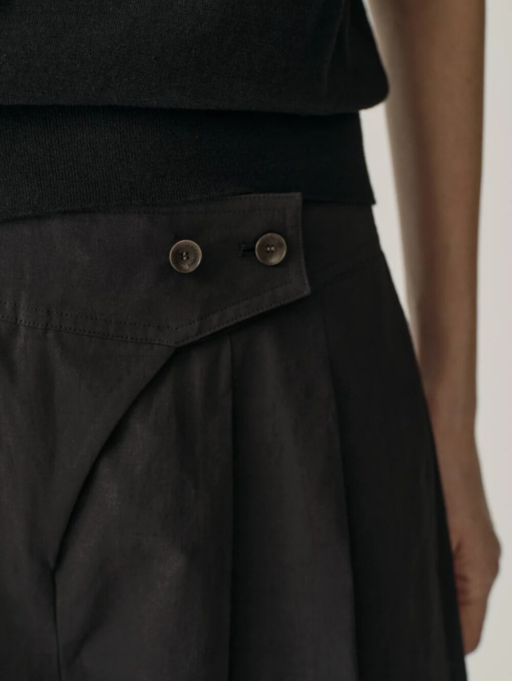 Insis Asymmetric Cotton-linen Pants- NWT- M - Picture 2 of 11
